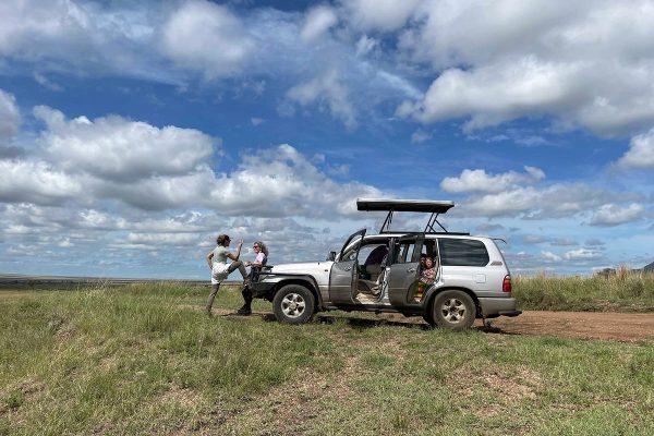 Car Hire with Pop Up Roof in Uganda