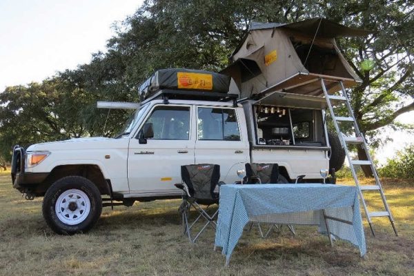 Car Rental Zimbabwe with Camping Gear