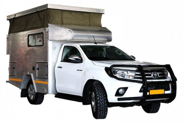 TOYOTA HILUX 2.4 AUTOMATIC BUSHCAMPER FOR 1-2 PEOPLE