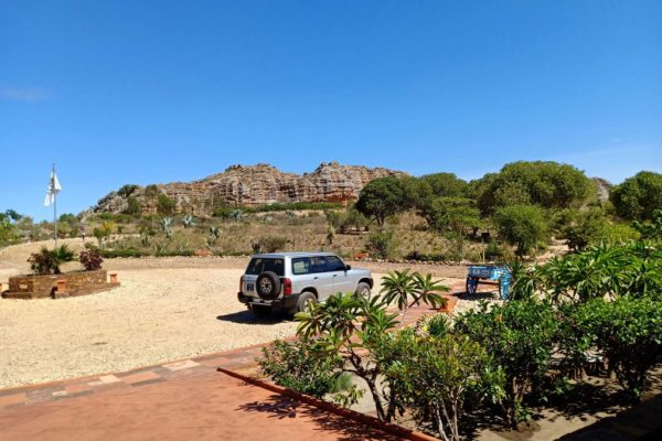 Madagascar Car Rental with Driver
