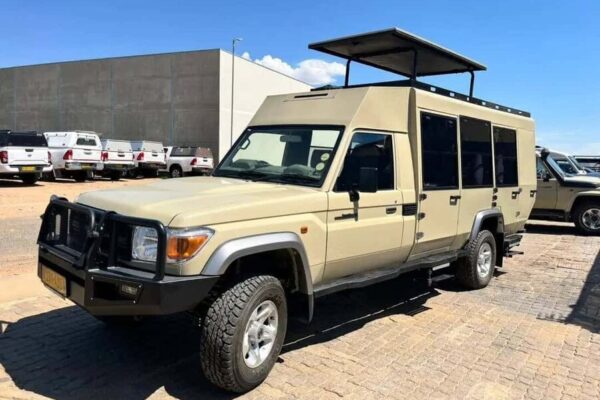 Toyota Stretch Cruiser 10 Seater